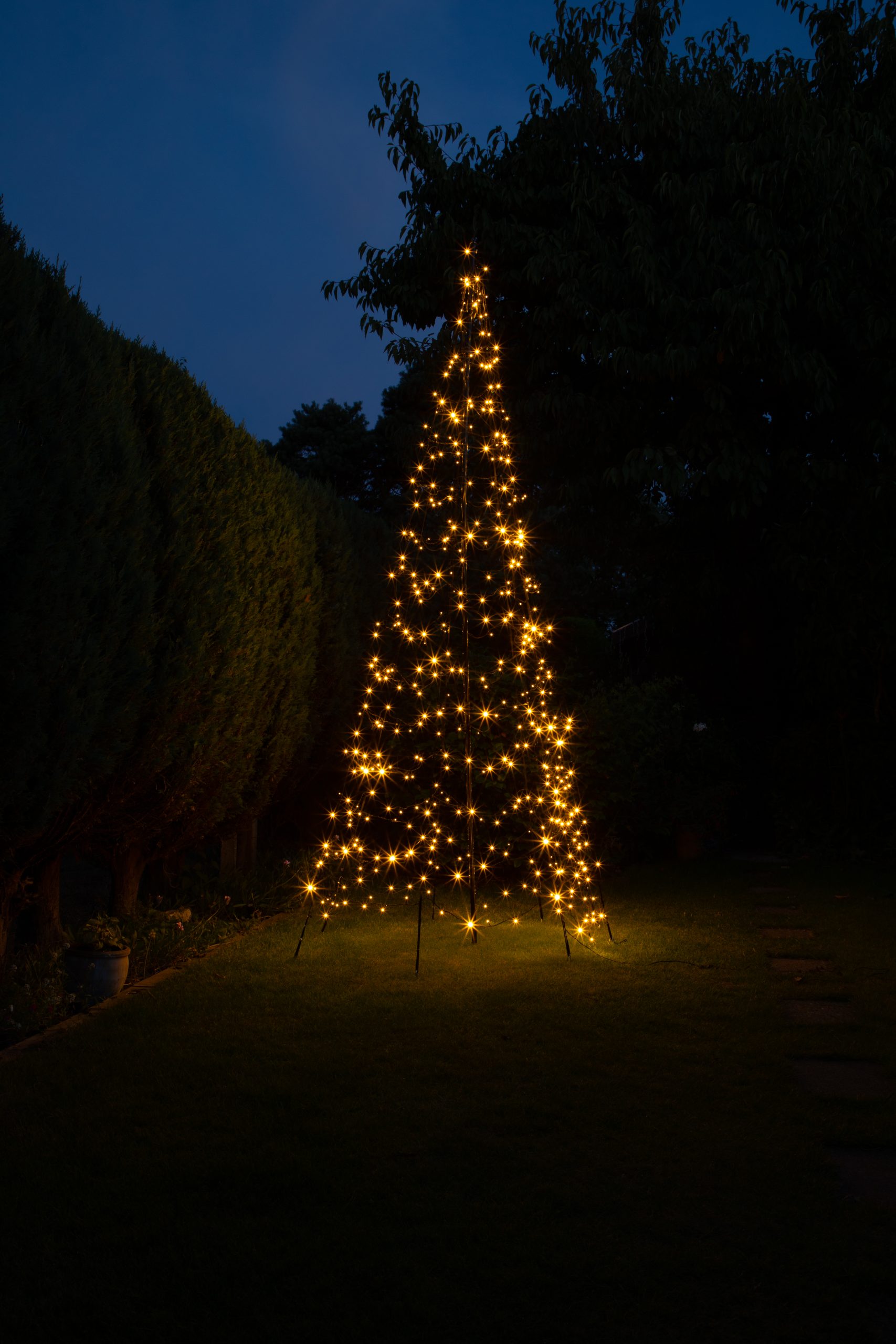 Noma: Starry Nights Pole Tree 3m - Christmas At Altons