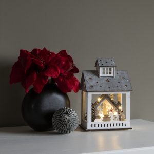 Konstsmide: Wooden House & Market Scene LED